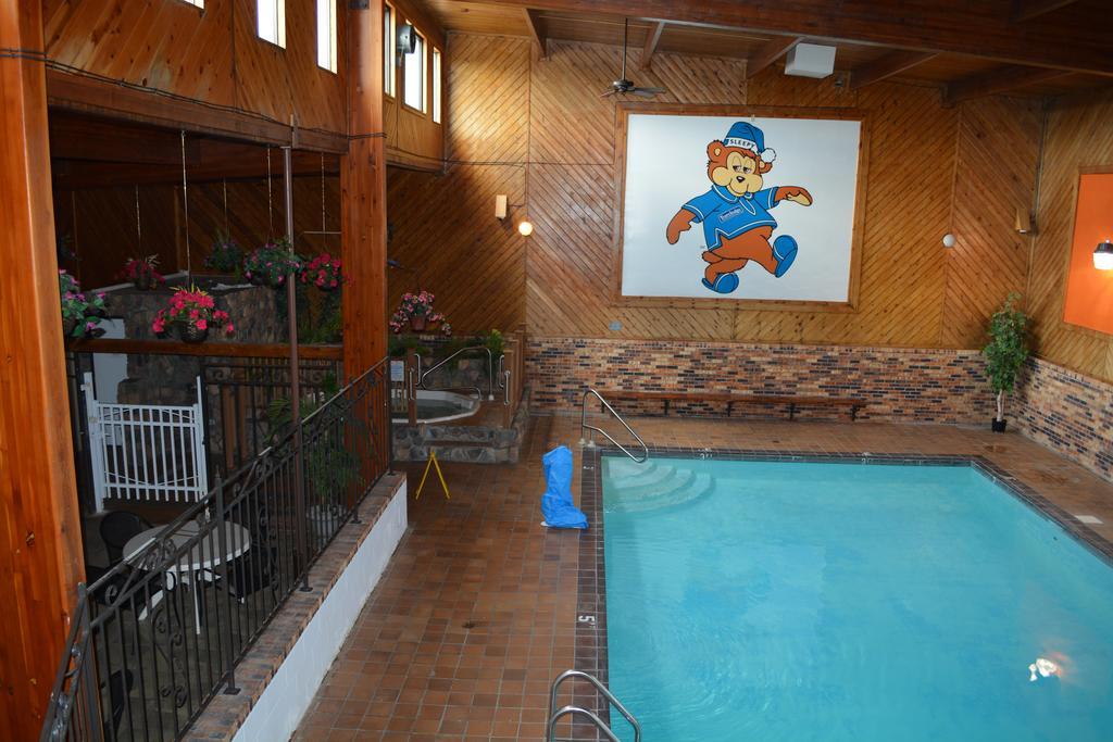 Travelodge By Wyndham Grand Forks Extérieur photo